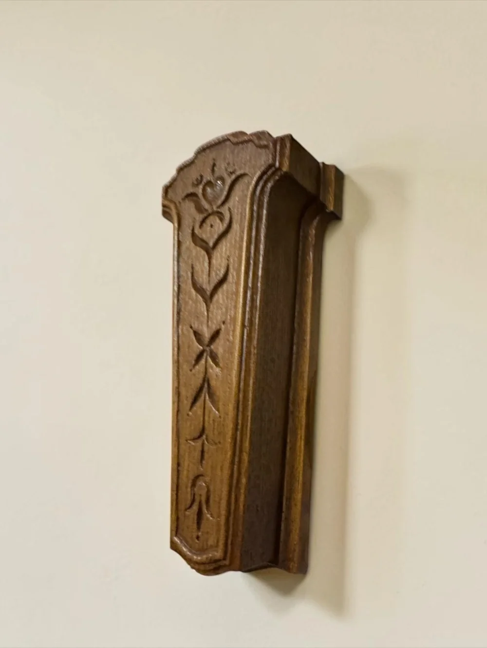 Vintage 1981 HOMCO Syroco Faux Wood Wall Pocket Floral Heart Folk Art Decor